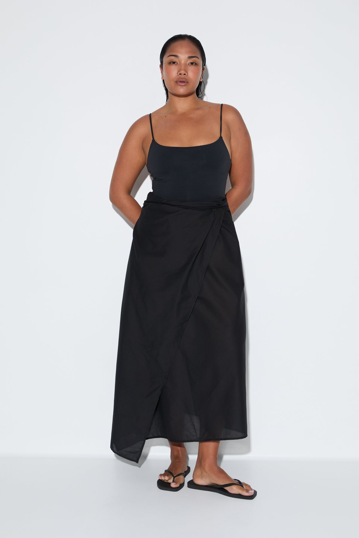 Signature Cotton Sarong - Black