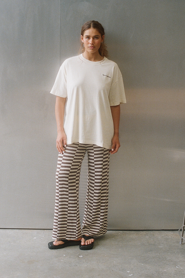 Cocoa Grid Textured Knit Pant – Zulu & Zephyr