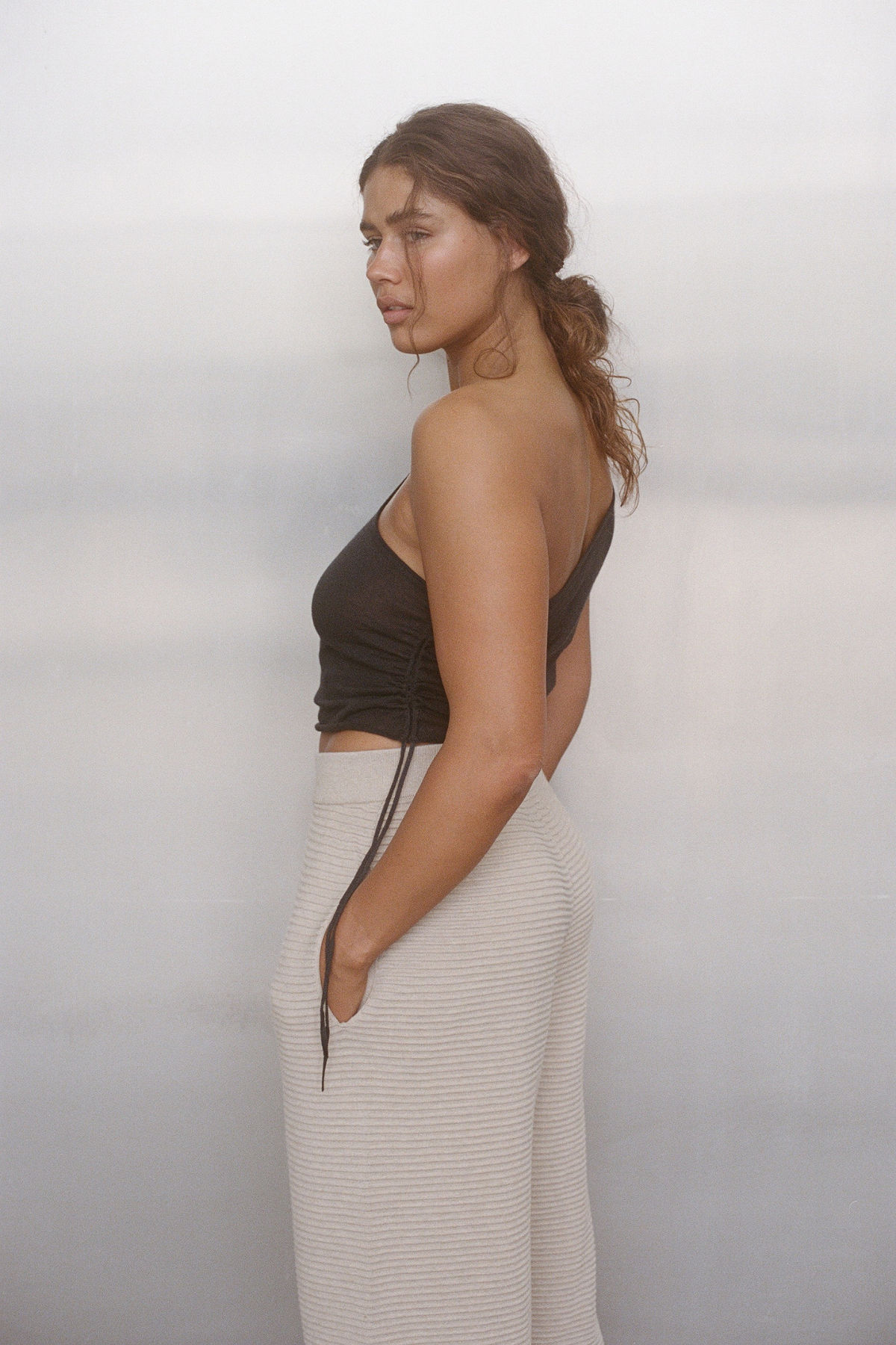 One Shoulder Knit Crop Top - Black – Zulu & Zephyr