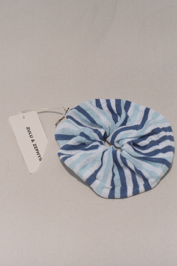 Large Knit Scrunchie - Blue Stripe