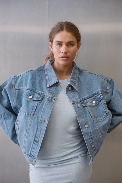 HOLIDAY SHOULDER DENIM JACKET インディゴ HOLIDAY SHOULDER DENIM JACKET インディゴ HOLIDAY SHOULDER DENIM