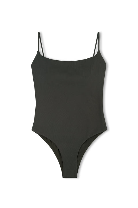 One Pieces – Zulu & Zephyr