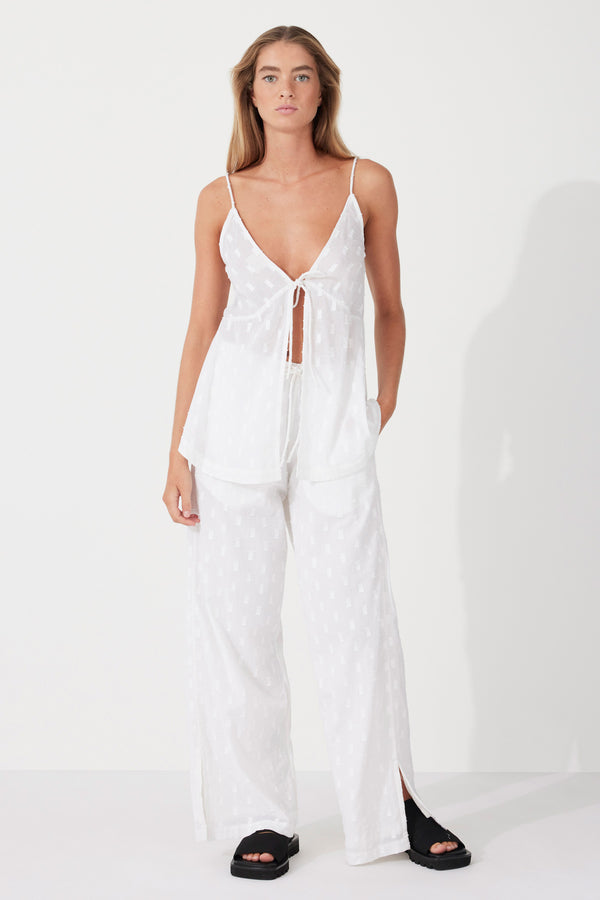 ZAFUL Plus Size Contrast Binding Rib-knit Camisole In WHITE