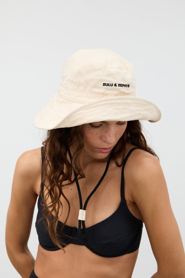 ZZ Logo Bucket Hat - Coconut