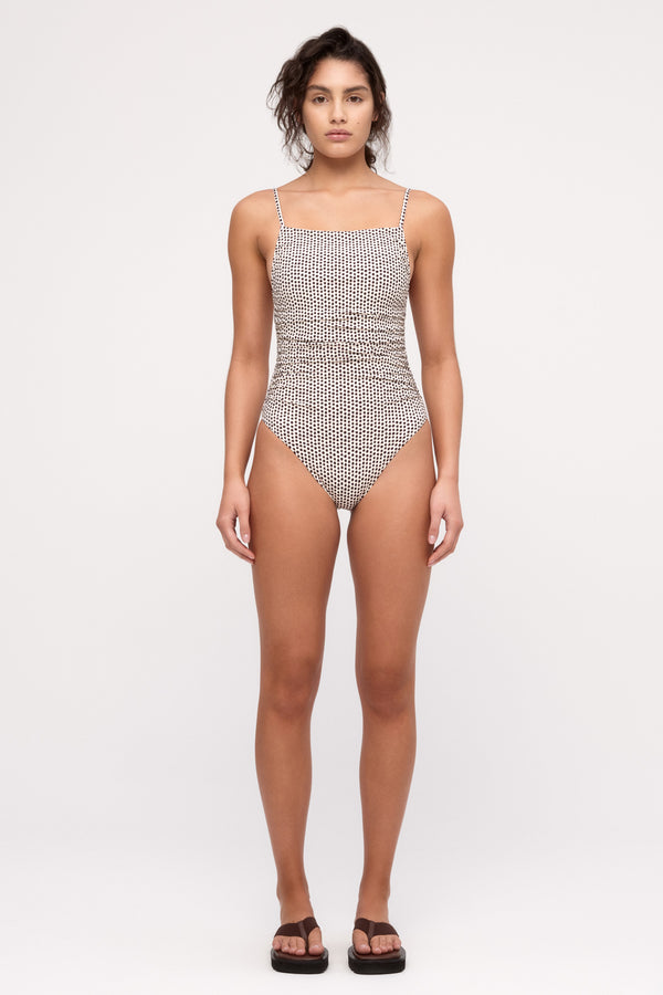 One Piece - Natural Spot