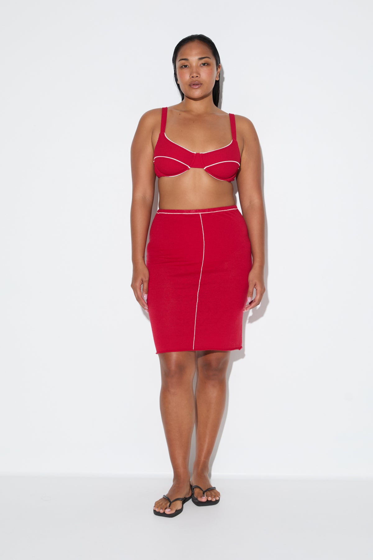 Soft Contrast Skirt - Cherry Red
