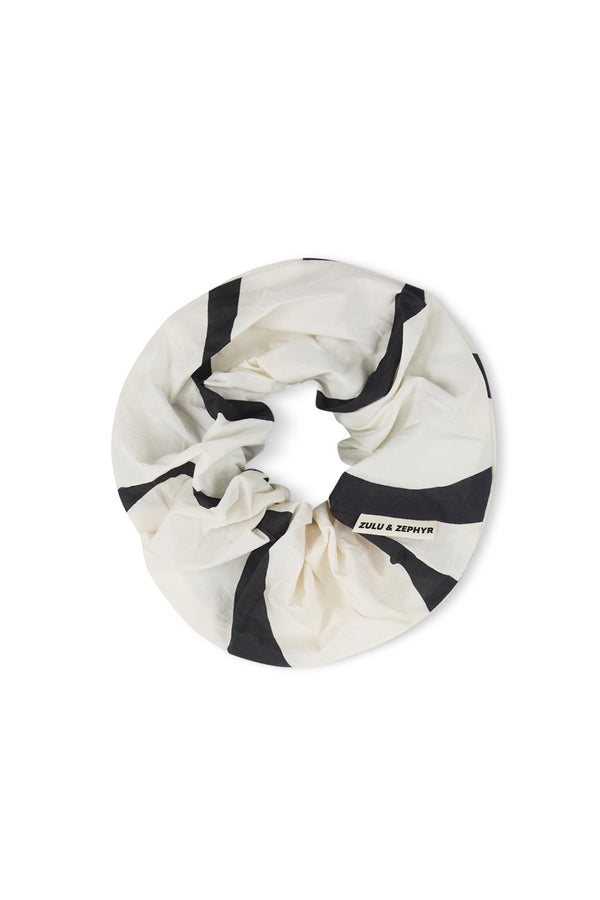 Large Cotton Scrunchie - Cream Flower